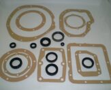 Gearbox gaskets set with seals